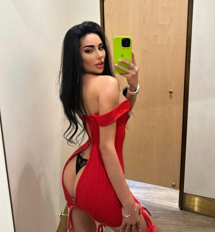 eskisehirescortalina-1-1 Eskişehir Escort Alina Hizmetlerimle Seni Bekliyorum